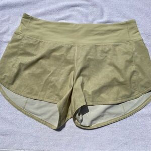 Lululemon Shorts 4”